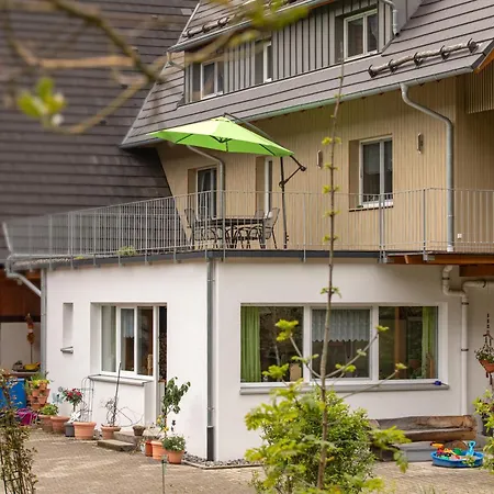 Apartment Oberer Gurethhof Ruhige, Nahe Am Wald Gelegene *